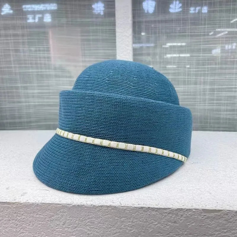 New Spring and Summer Thin Breathable Equestrian Hats for Women Show Small Face Outdoor Travel Photo French Elegant Retro Berets