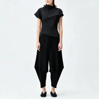 Miyake Pleated 2026 New Casual Pants for Women High-End Solid Color Versatile Tapered Pants Elegant Commuter Harem Pants Pleat