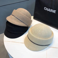 New Spring and Summer Thin Breathable Equestrian Hats for Women Show Small Face Outdoor Travel Photo French Elegant Retro Berets