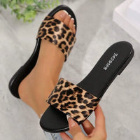 Women'S Summer Leopard Print Fashion Slippers Metal Decorative round Flat Sandals Fashion Leopard Print Box Crossbody Bag Set