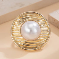 Big Metal with Pearl Rings for Women Trendy Designer Stackable Finger Rings on Hand Accessories Female 2024 Fashion Jewelry Gift