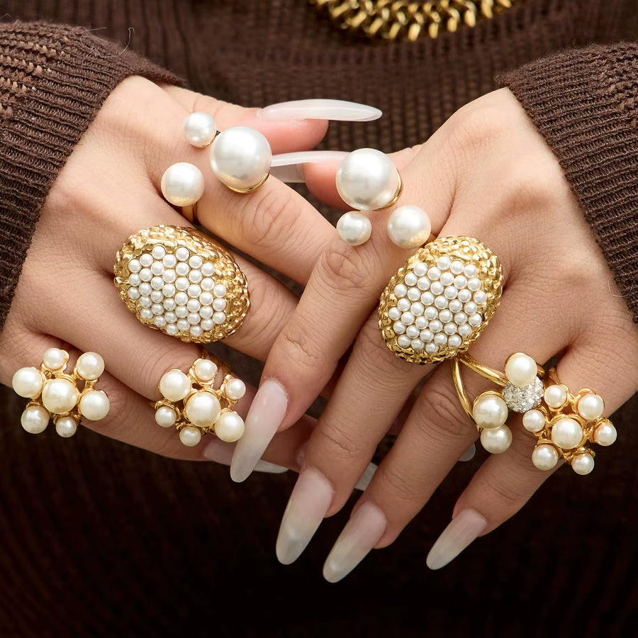 Wholesale Waterproof Chunky Statement Pearl Ring 18K Gold Plated Stainless Steel Pearl Ring for Women